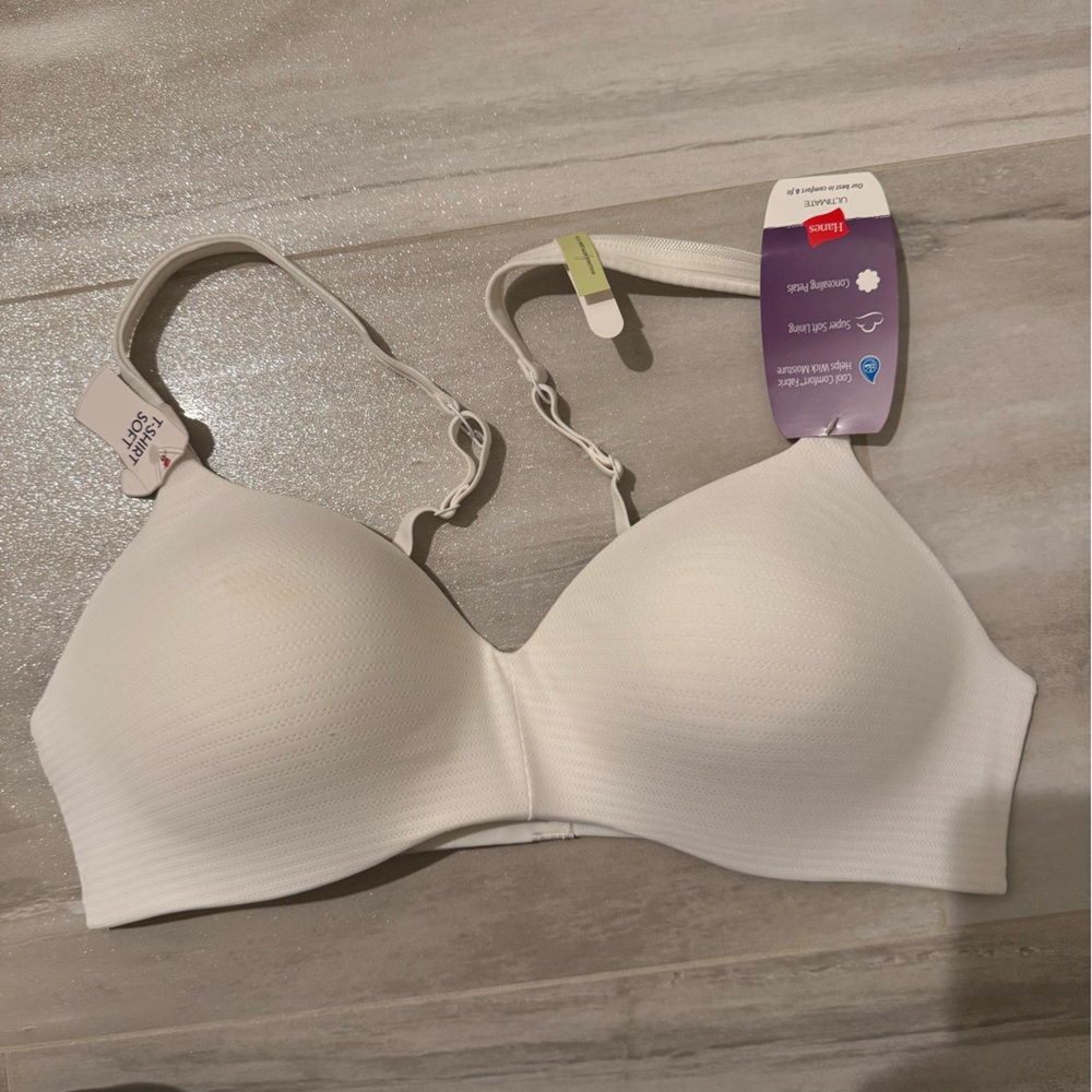 Hanes White Bra Size 38 B
